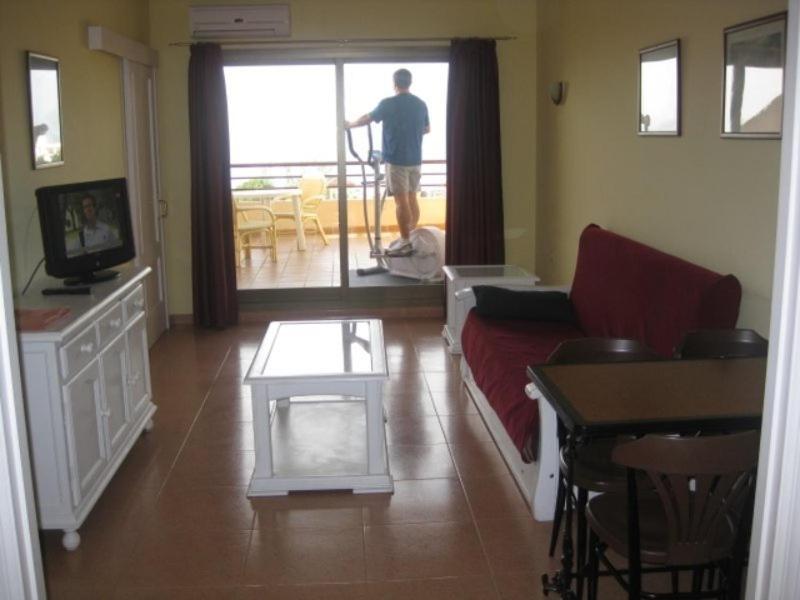Apartahotel Aguadulce Exterior photo
