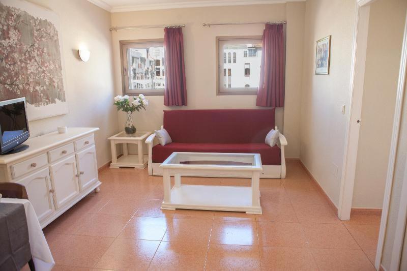 Apartahotel Aguadulce Room photo